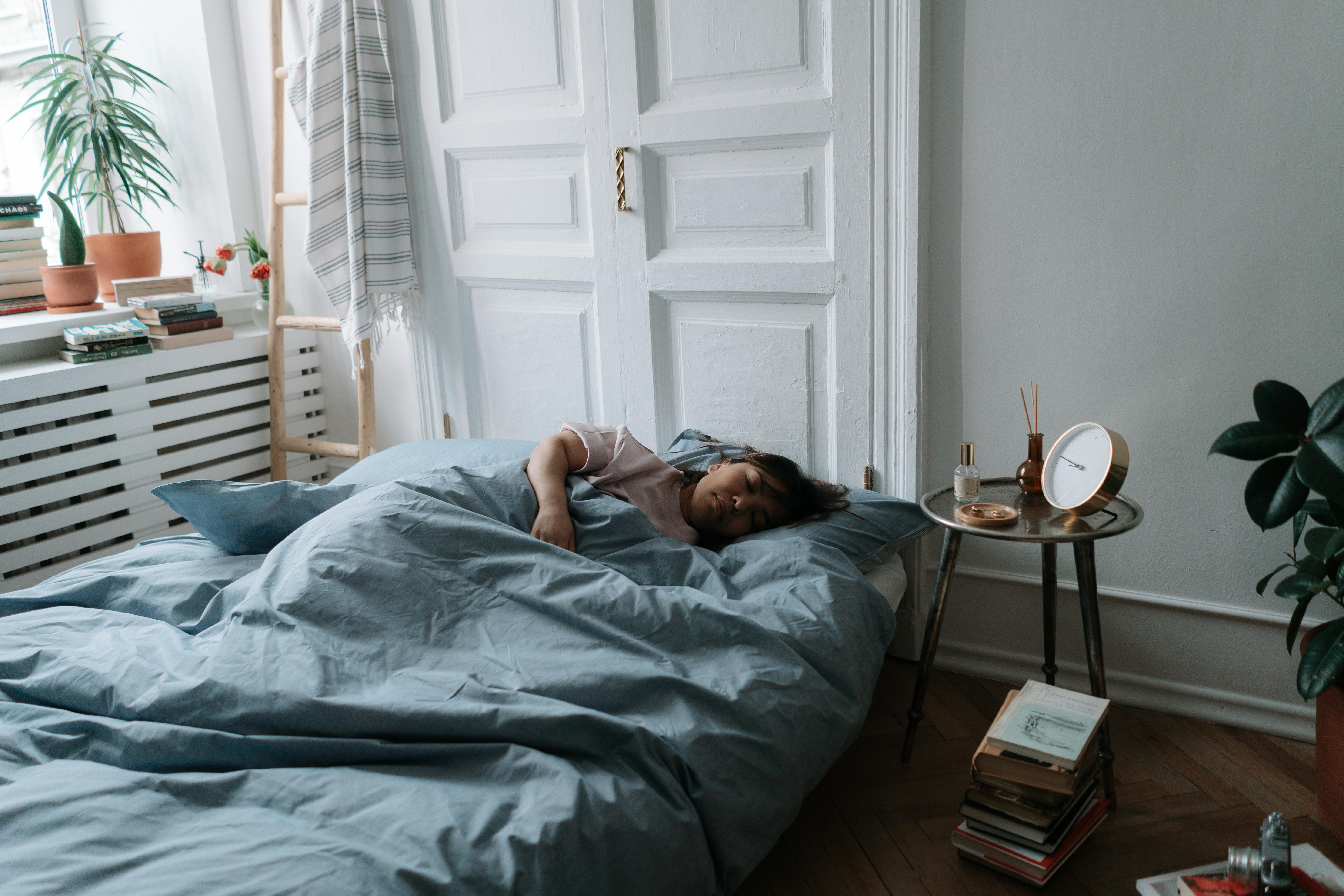 The Sleep Study That Could Change How Biohackers Think About Recovery — Photo by Ron Lach on Pexels