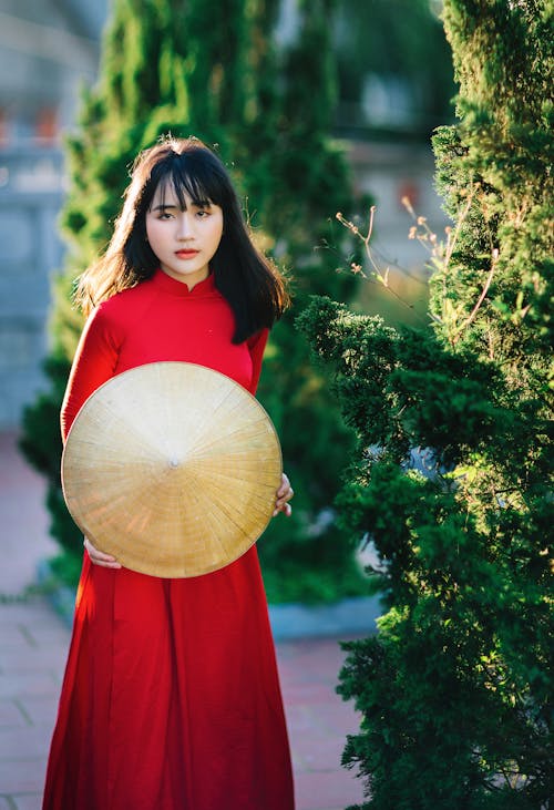 Imagine de stoc gratuită din ao dai, chapéucònicasiatisk, femeie