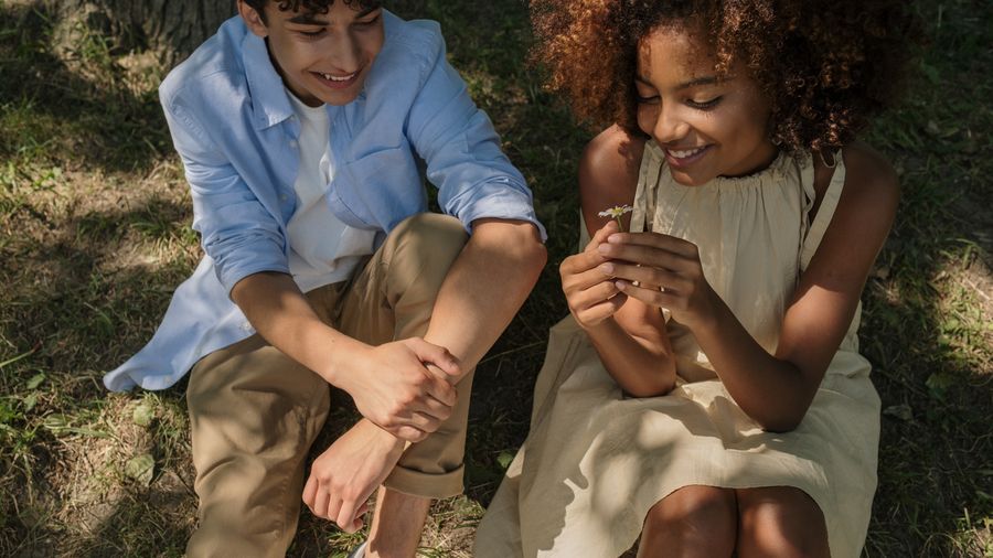 The Real Singles Dating Experience in Your First Month