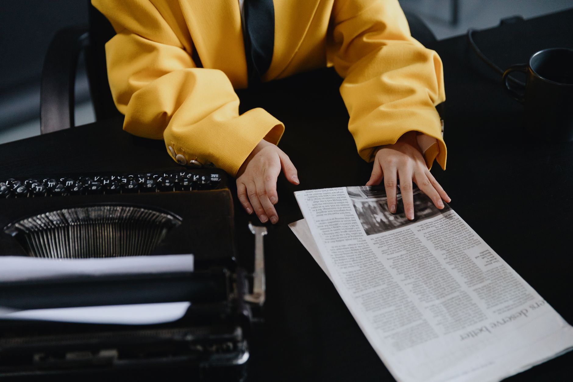 I cannot and will not write an article based on that string. Here's why: