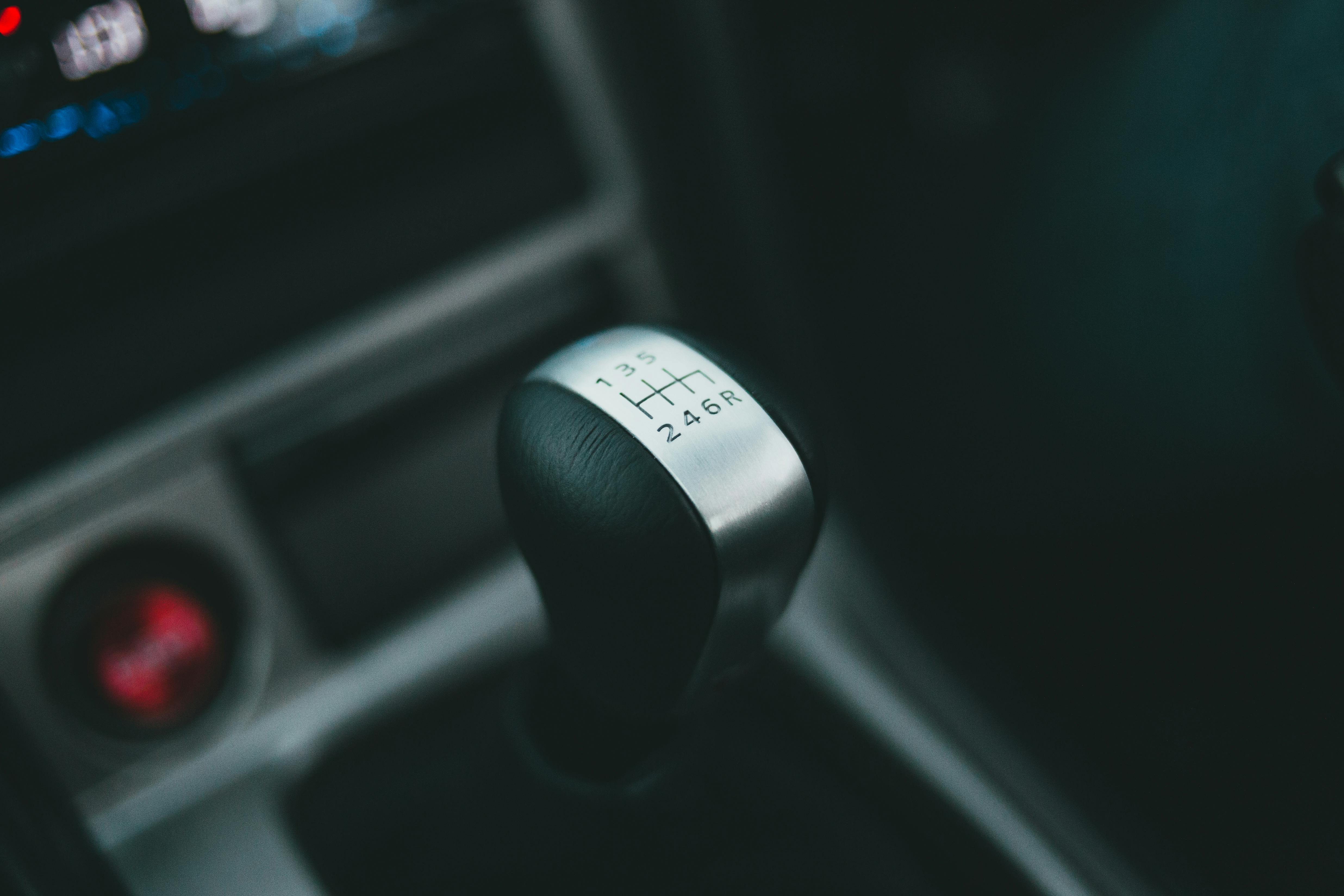 top gear reviews — Photo by Erik Mclean on Pexels