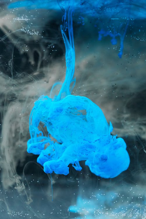 High-Speed Photography of Blue Ink Diffusion in Water