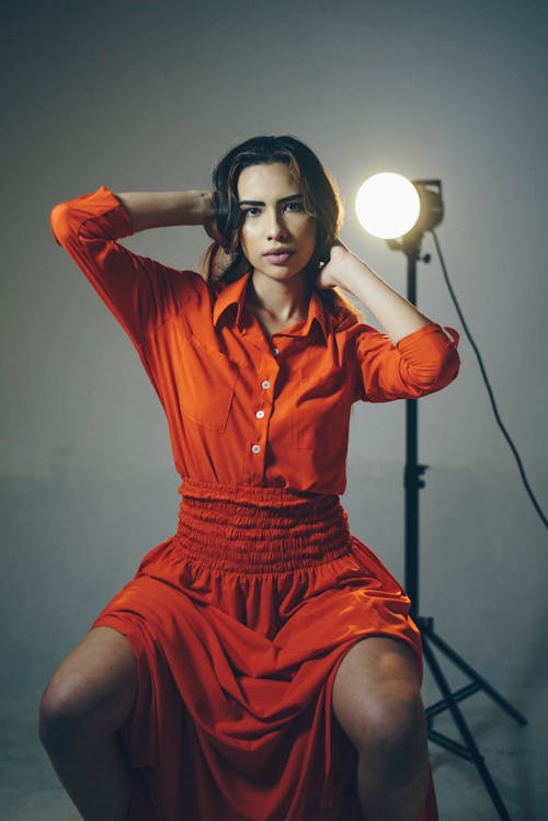 オレンジドレス, スタイル, スタジオの無料の写真素材