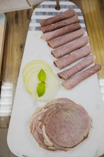 smoked duck meat sliced