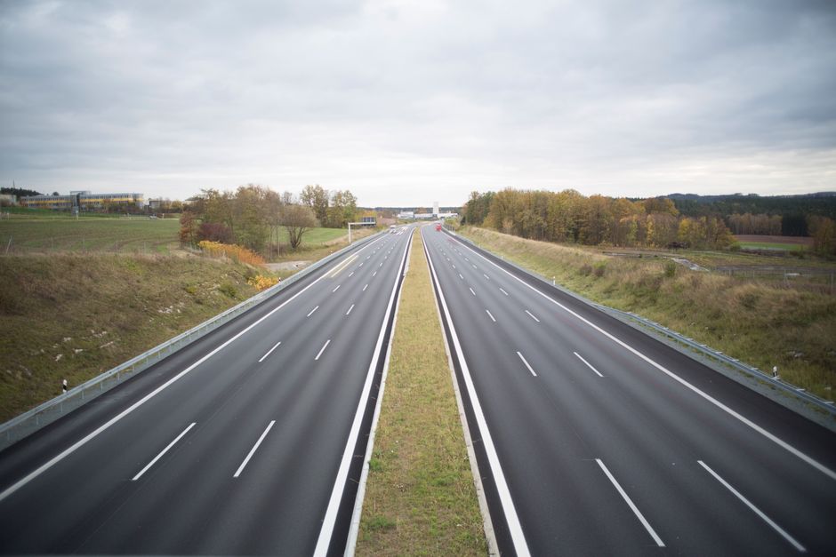 Eastern Ontario Mayors Renew Push for Hwy. 17 Widening After Deadly Crash
