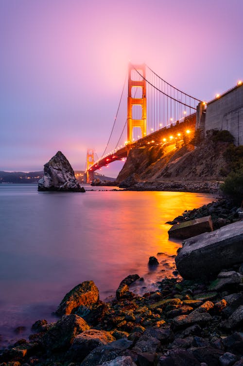 Ilmainen kuvapankkikuva tunnisteilla arkkitehtuuri, auringonlasku, Golden gate -silta