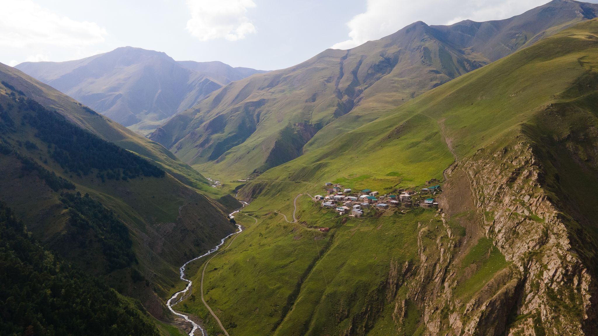 Poem Reflects on Dream of Mountains and Path Forward