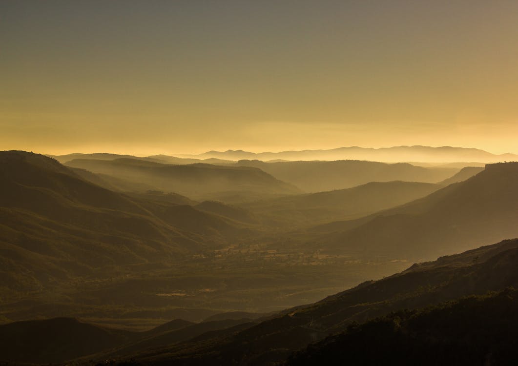 Photos gratuites de chaînes de montagnes, coucher de soleil, coucher du soleil