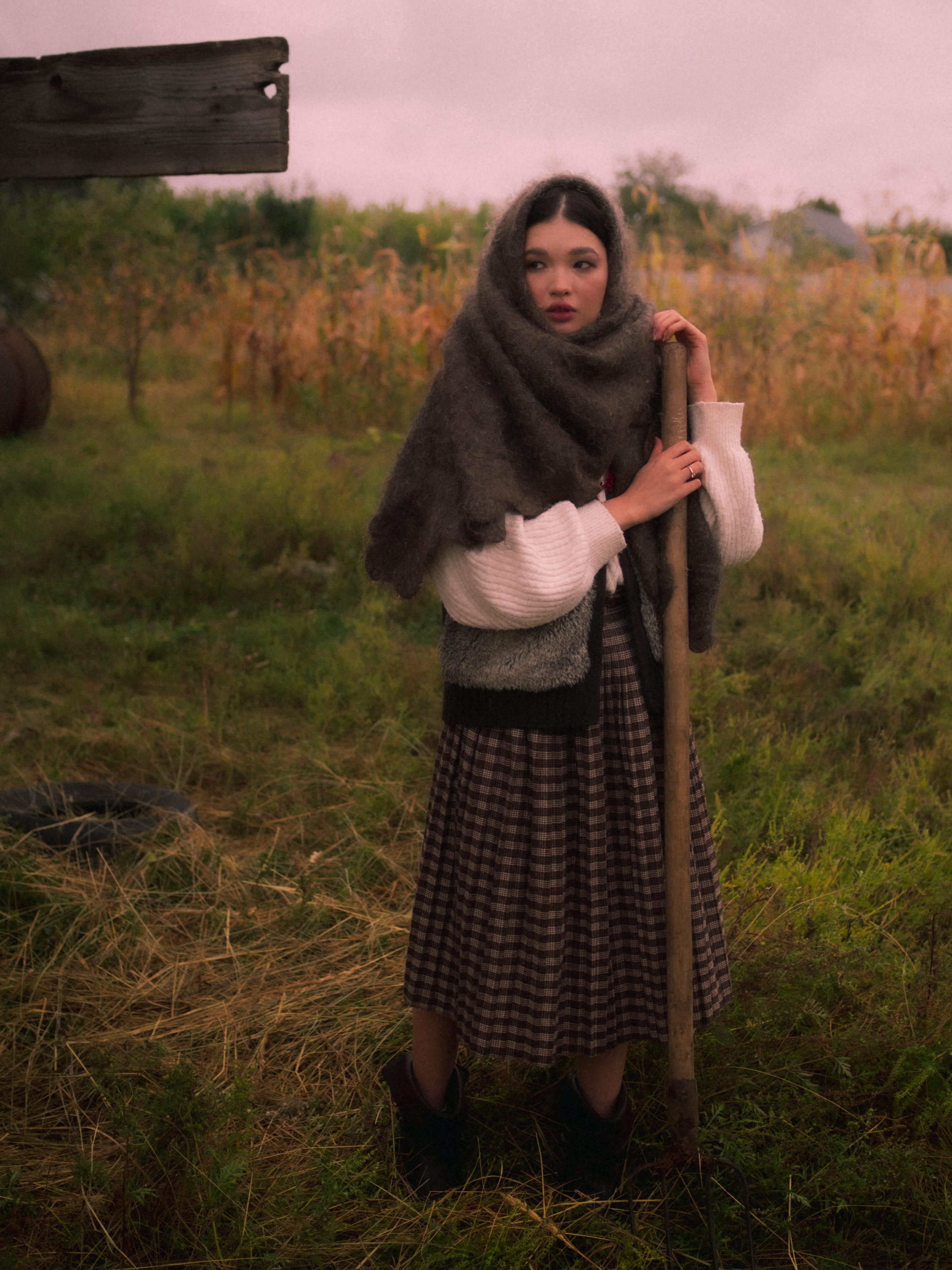 womens white shawl sweater