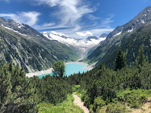 Kostenloses Stock Foto zu bäume, berge, gebirge