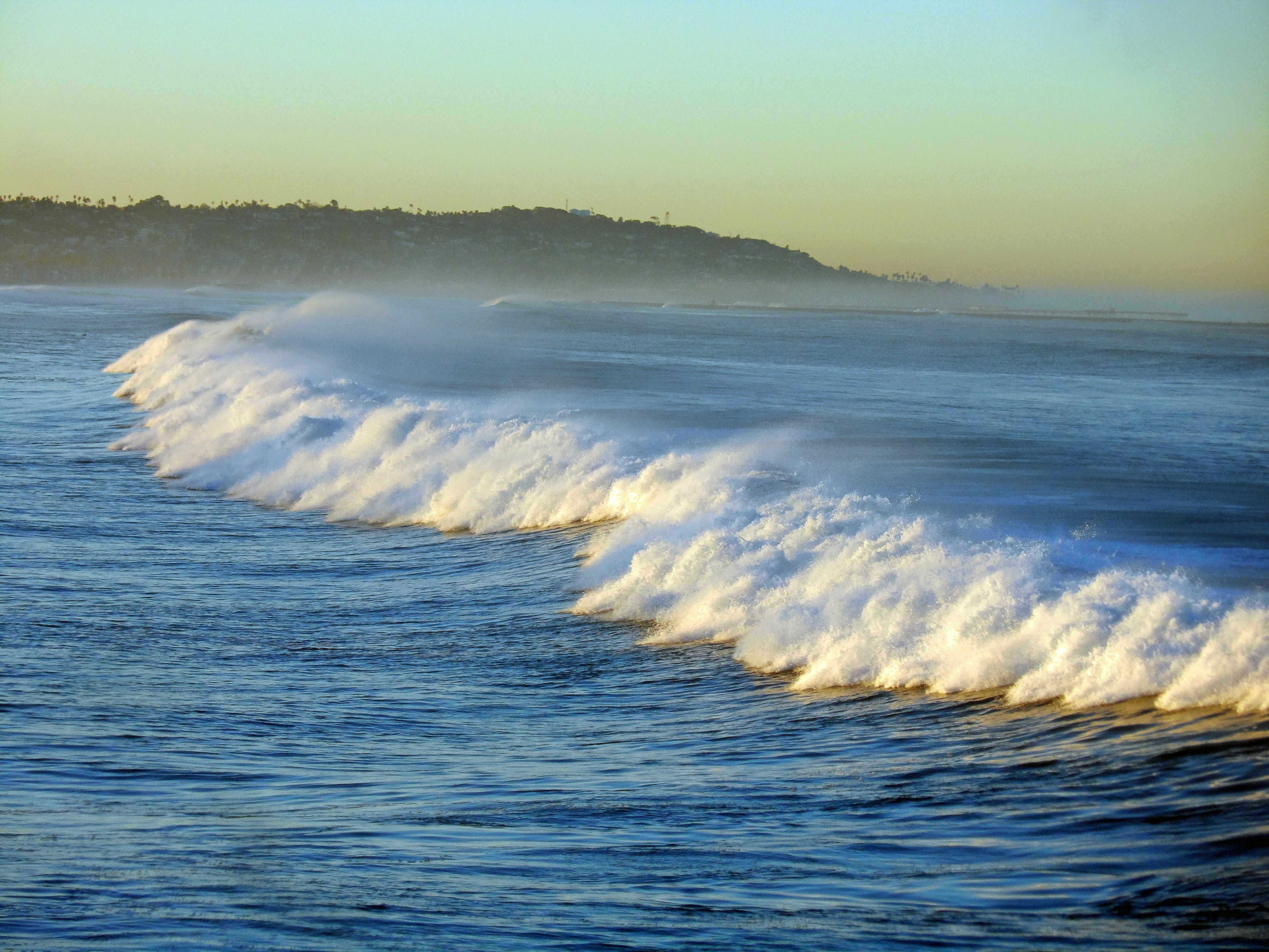 Free stock photo of waves breaking