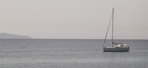 Fotobanka s bezplatnými fotkami na tému horizont, krajina pri mori, loď