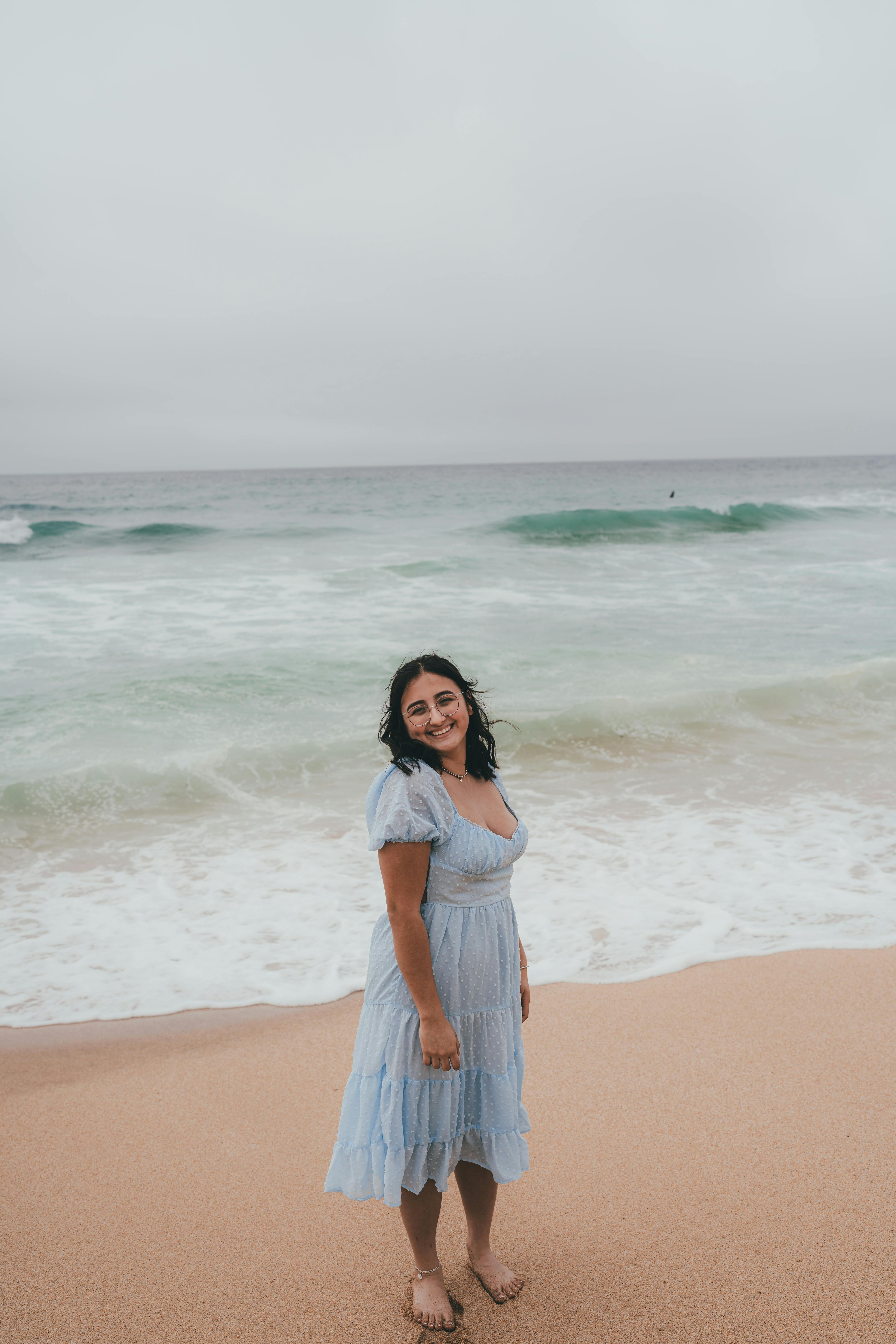 Beach Dress Photography - How To Pose At The Beach!