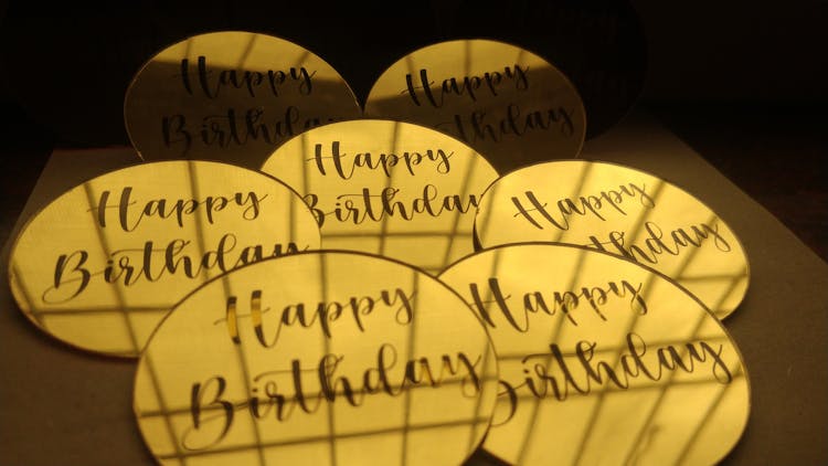 Birthday Wishes On Yellow Circles