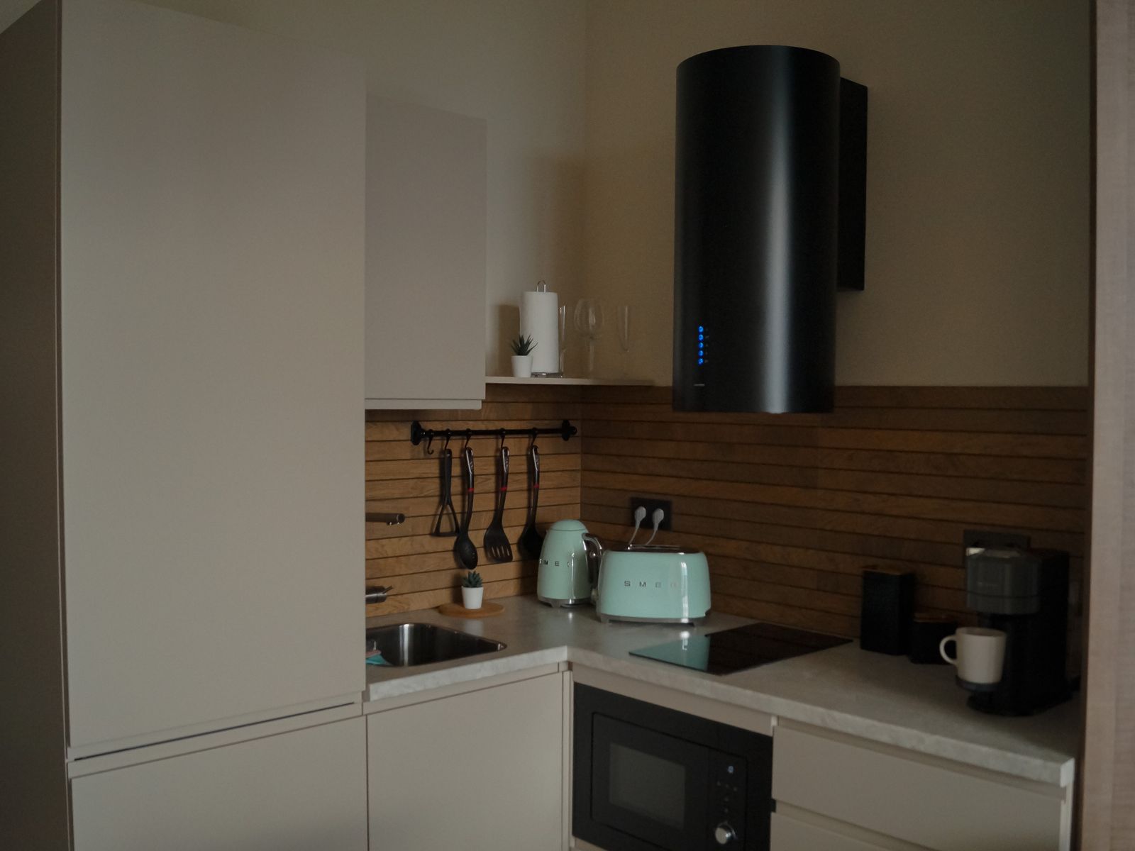 cleaning a rental kitchen thoroughly