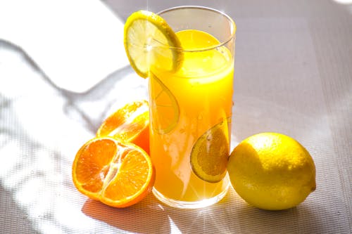 лимонные фрукты
