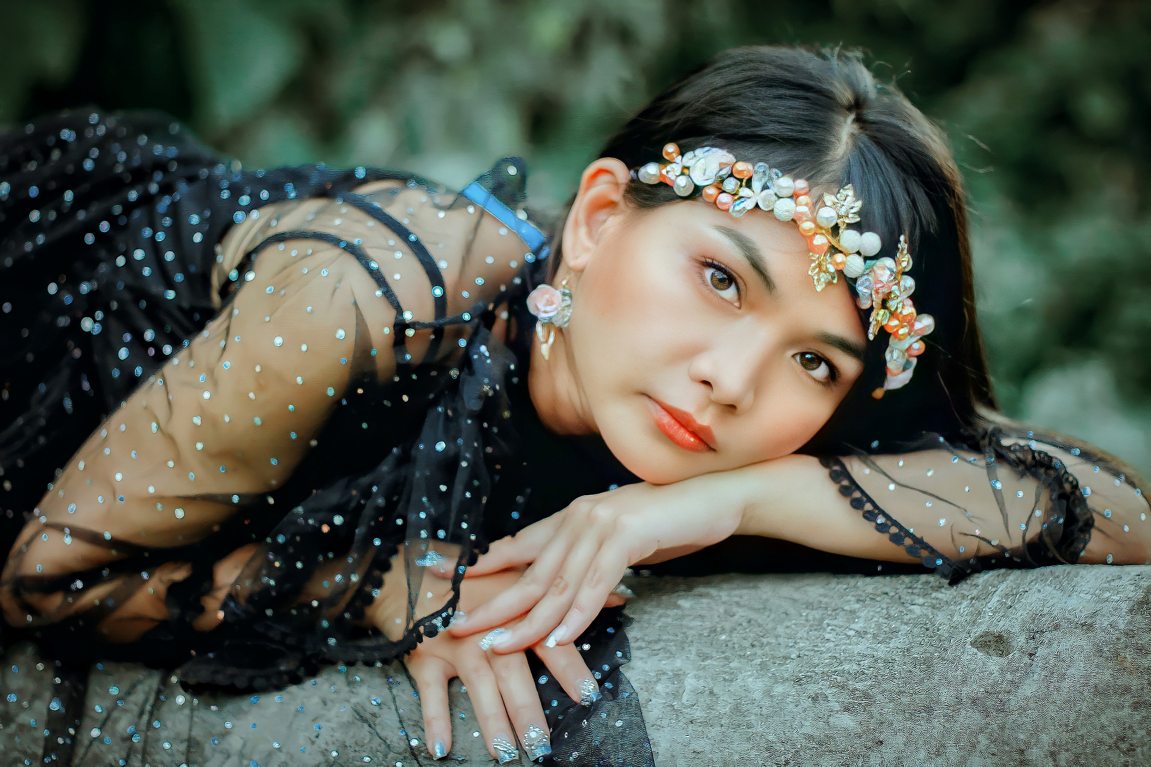 Trang Điểm Dự Gala Dinner Cho Da Nhạy Cảm Hà Nội