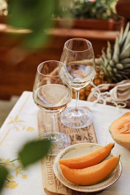 Безкоштовне стокове фото на тему «ананас, винний бокал, вино» стокове фото