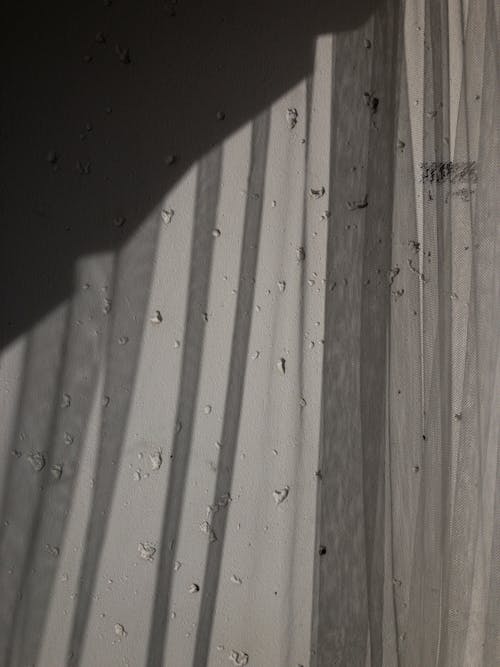Darmowe zdjęcie z galerii z chropowaty, czarno-biały, drewniany