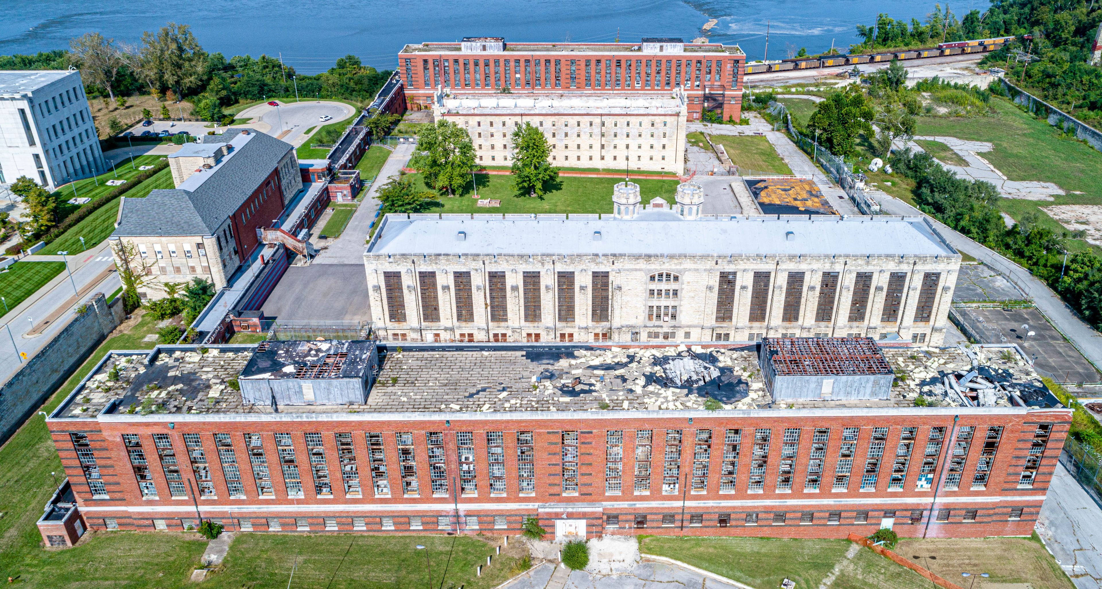 Jefferson City: Historic Missouri State Penitentiary in Jefferson City from above