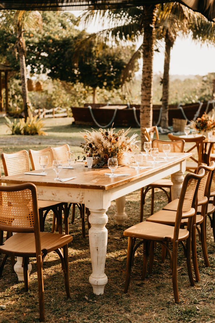 Set Table At Wedding Reception