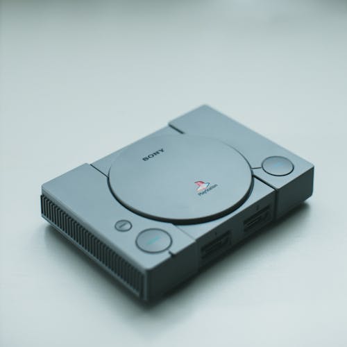 Playstation 1 hi-res stock photography and images - Alamy