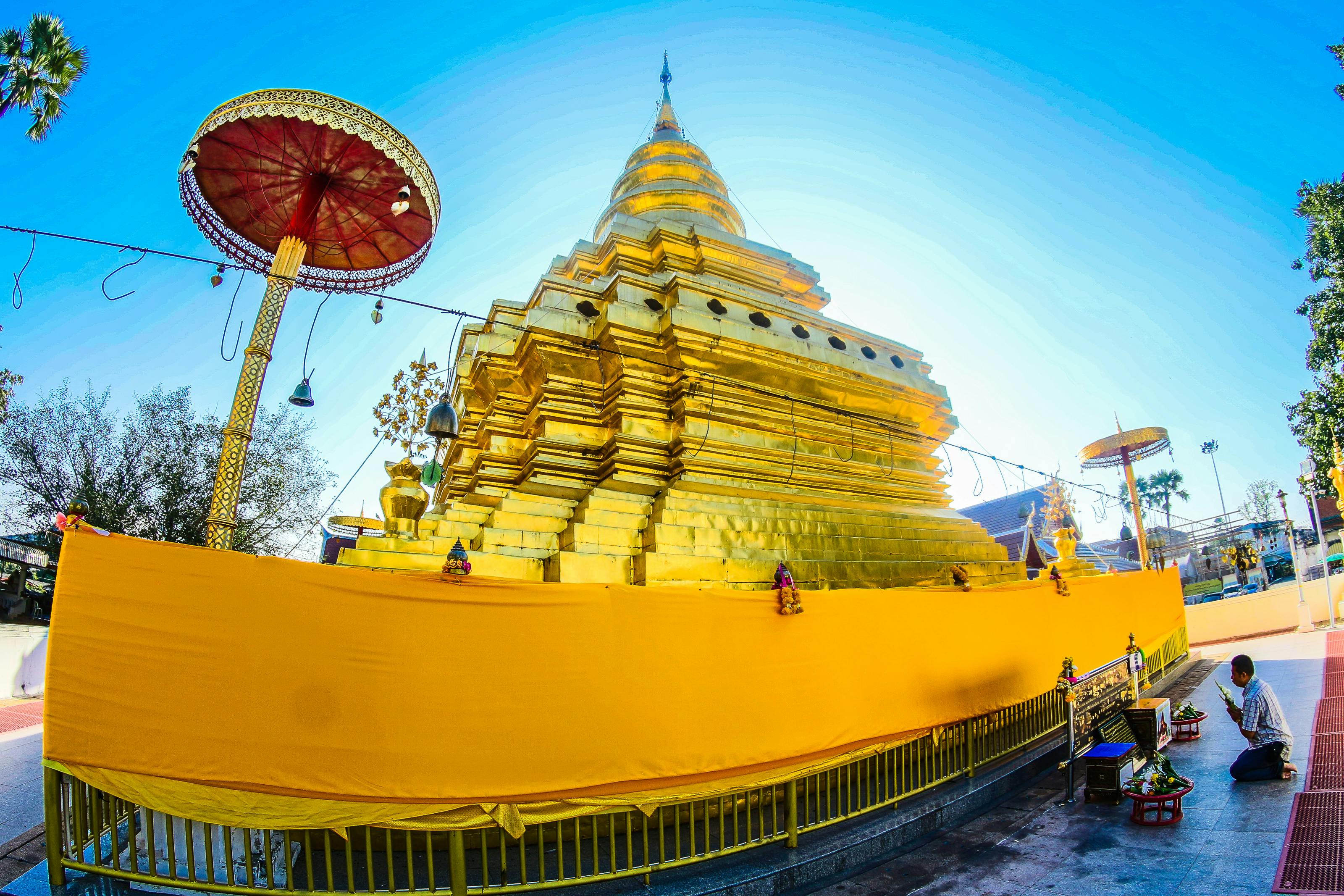 Free stock photo of ancient, architecture, art : An incredible photo capturing a beautiful view. Its tones are striking and blend perfectly. The arrangement is great, and its details are very clear.