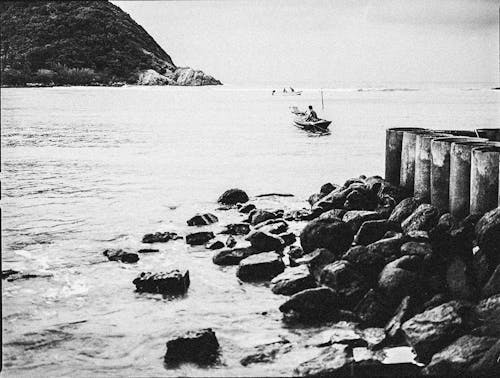 Gratuit Imagine de stoc gratuită din alb-negru, barcă de pescuit, mare Fotografie de stoc