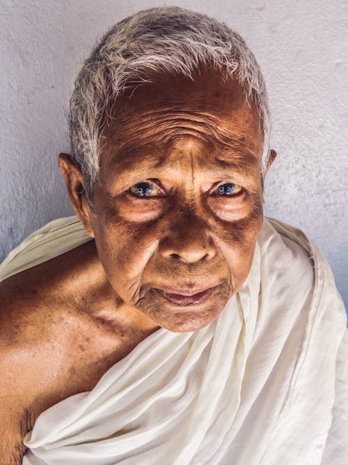 Foto profissional grátis de amadurecido, antigo, desgaste tradicional