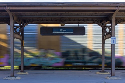 Foto profissional grátis de blurr, desocupado, estação de trem