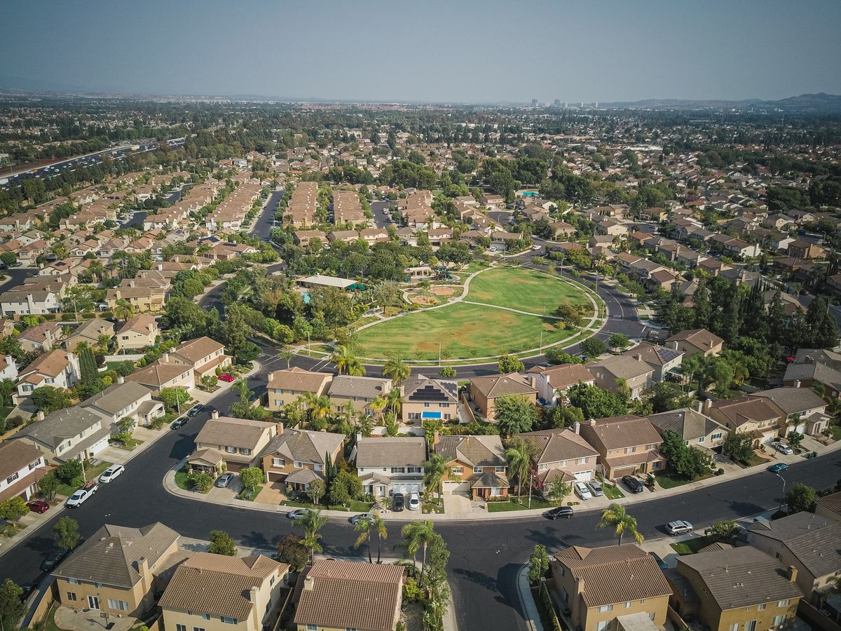 Newer suburban neighborhood with tract homes in Rosedale, California