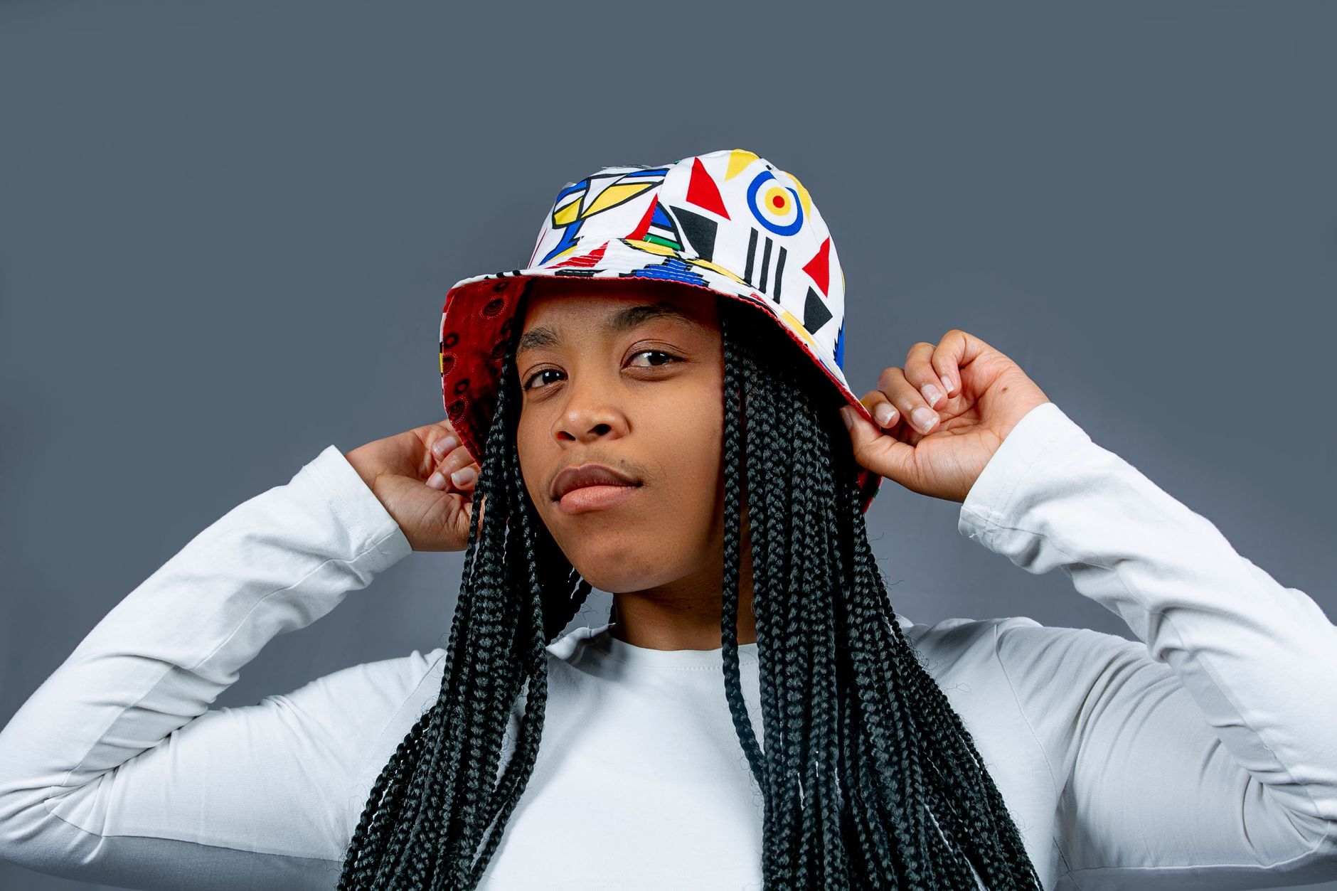 The Headscarf + Hat Combo: 2026's Ultimate Summer Hack for Big Hair