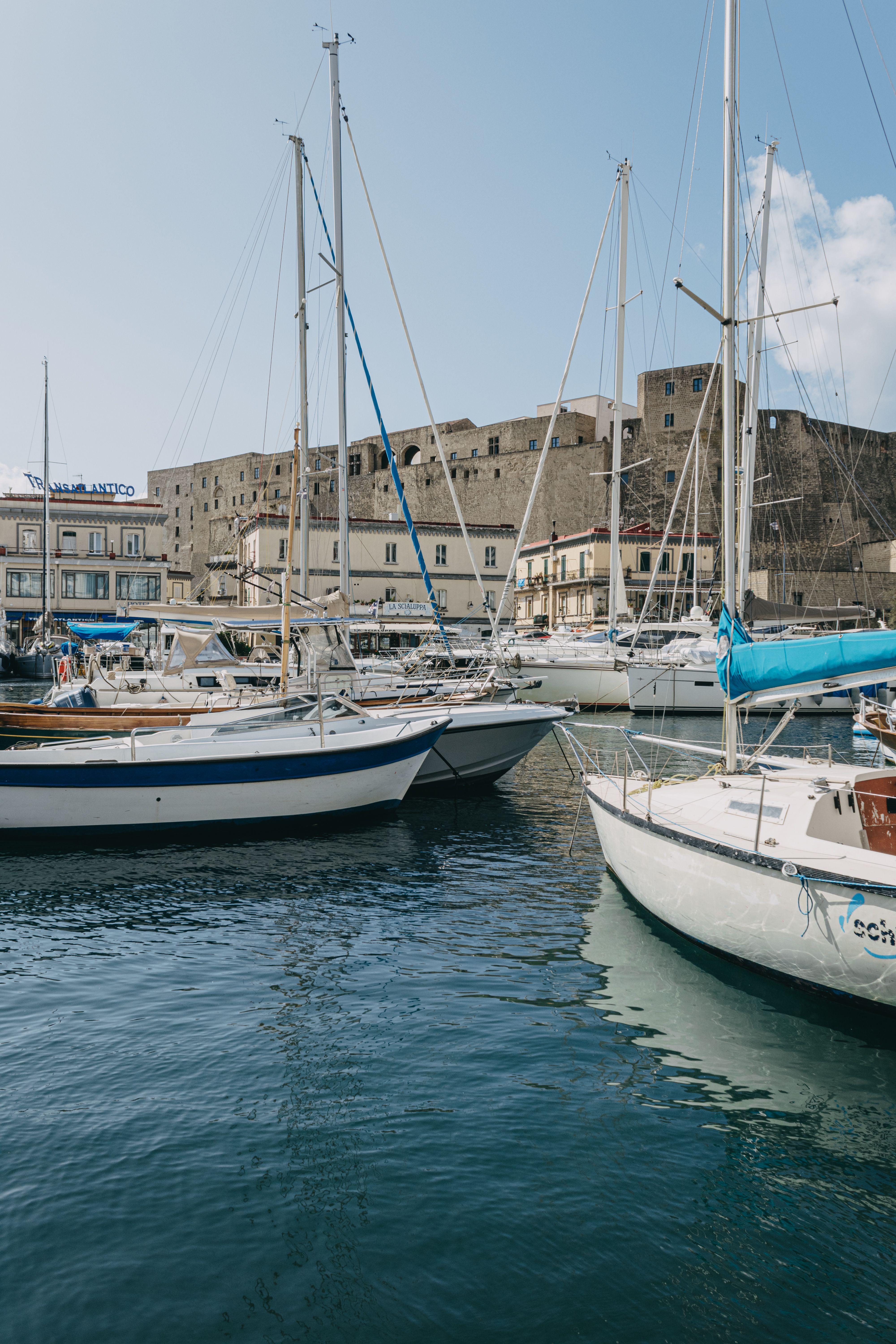 White Boats on Body of Water · Free Stock Photo