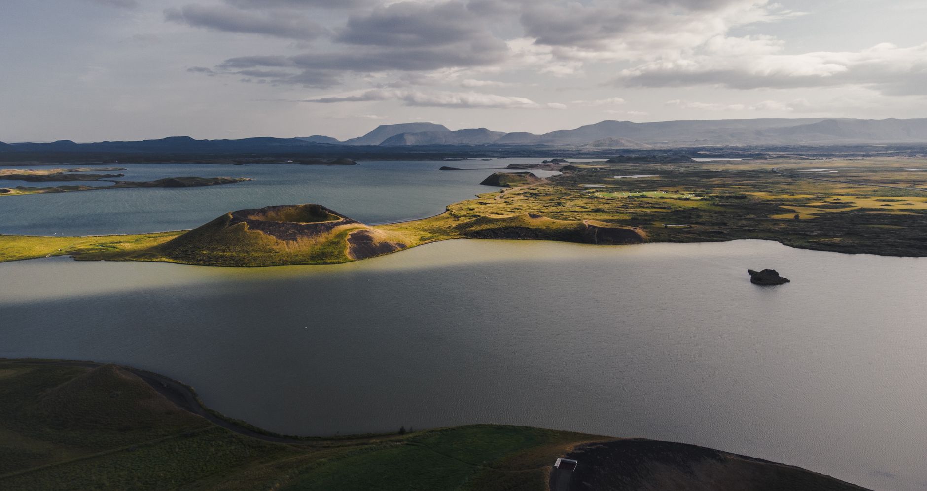 Thingvellir rift valley with Almannagja gorge and lake