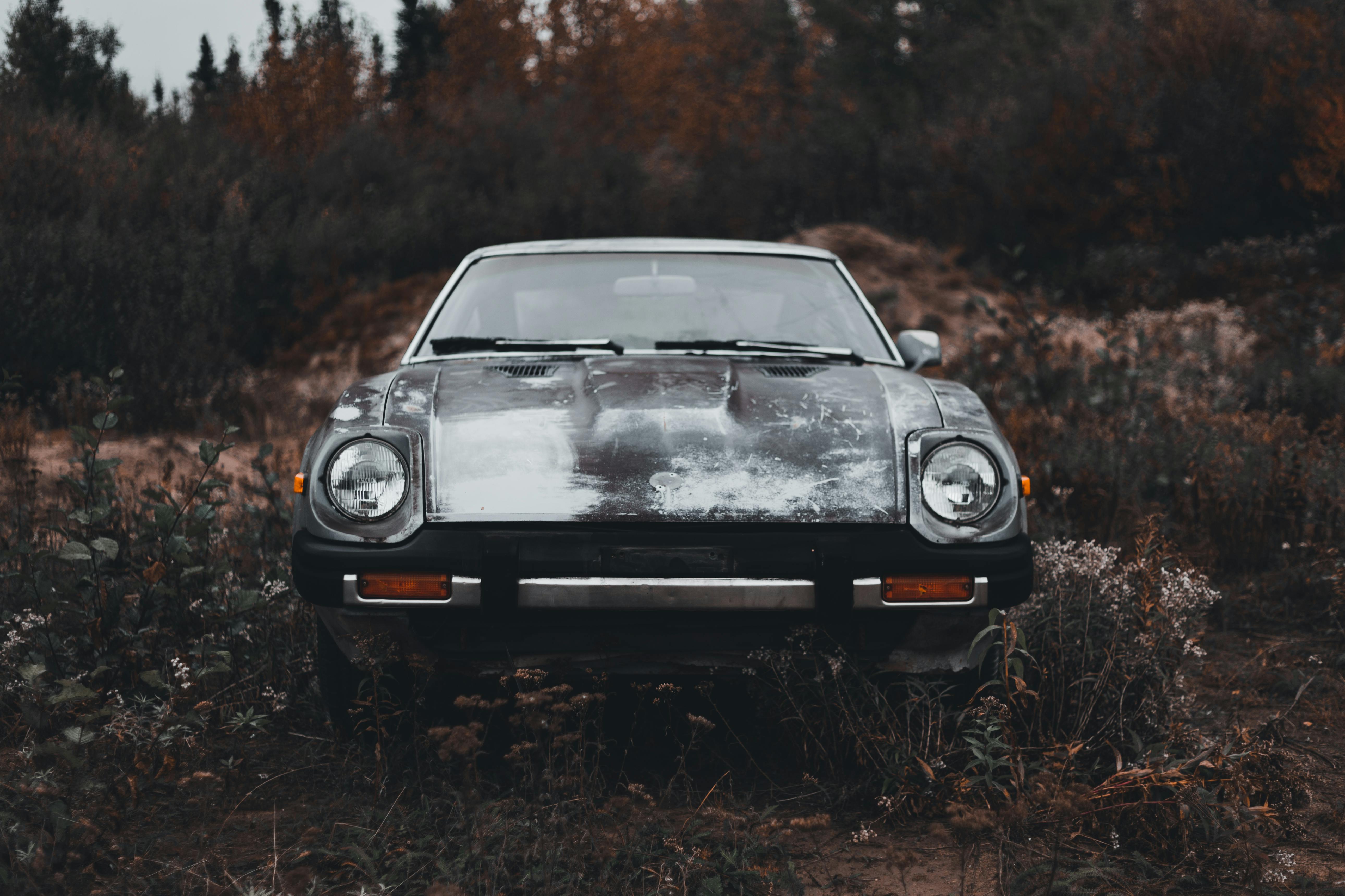 Side View of a Fairlady 280ZX · Free Stock Photo