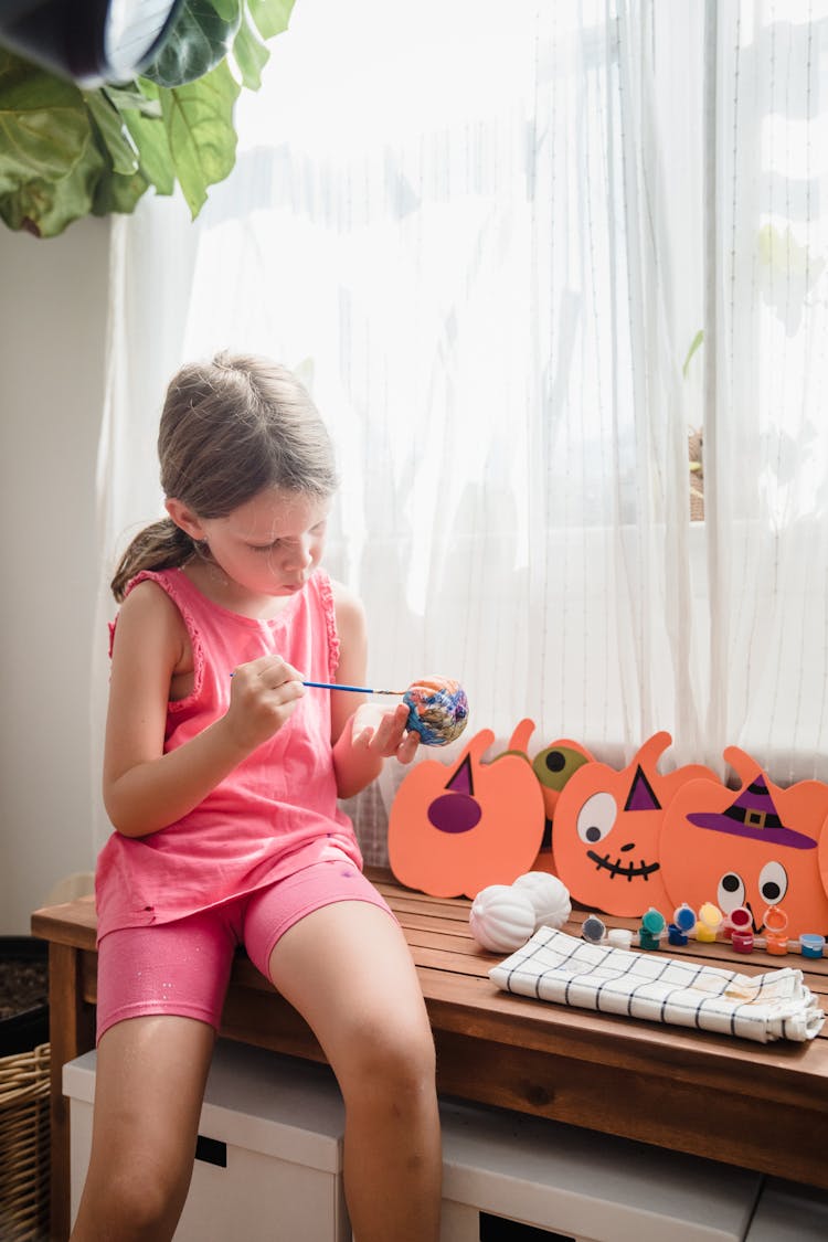 Sitting Girl Painting