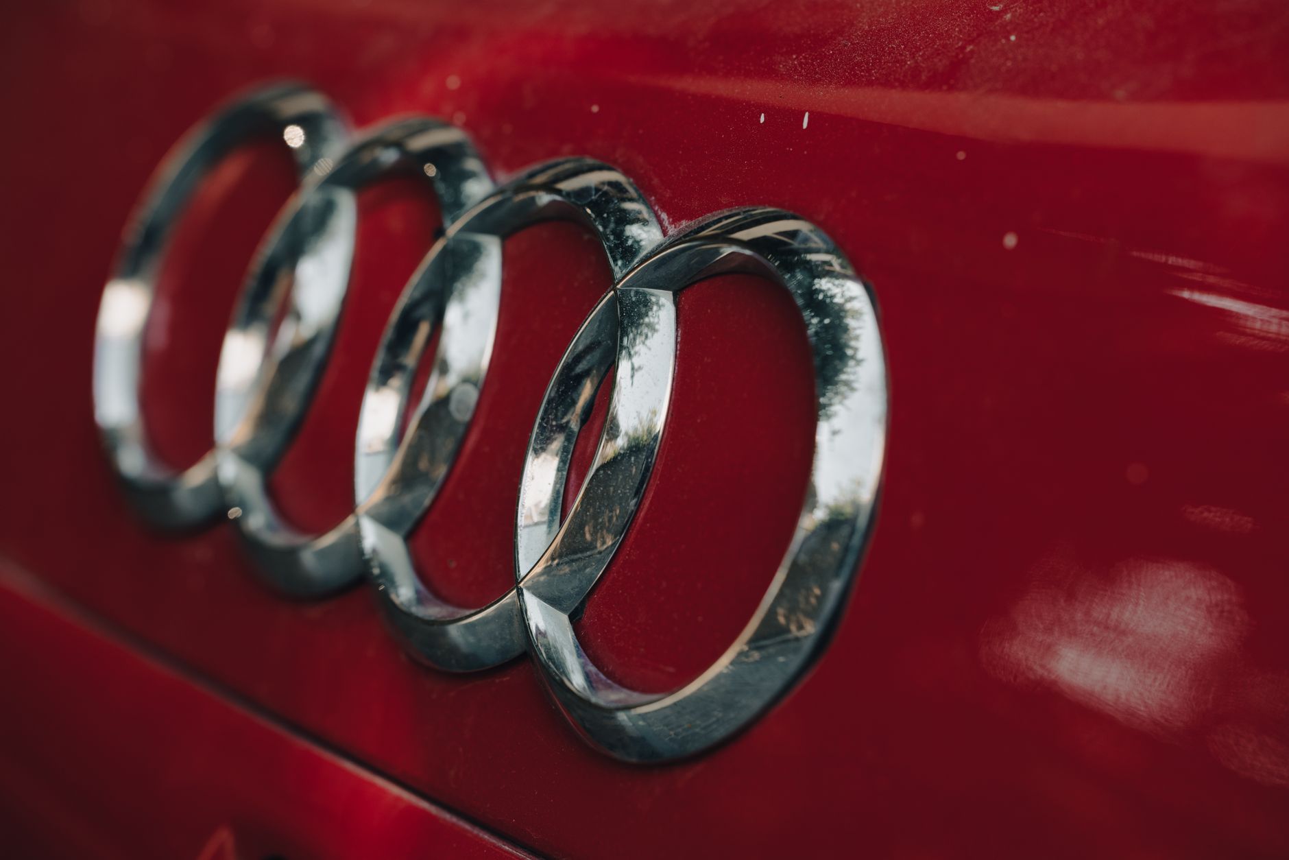 Trump Highlights $4 Billion Audi Plant in Georgia Amid Tariff Defense