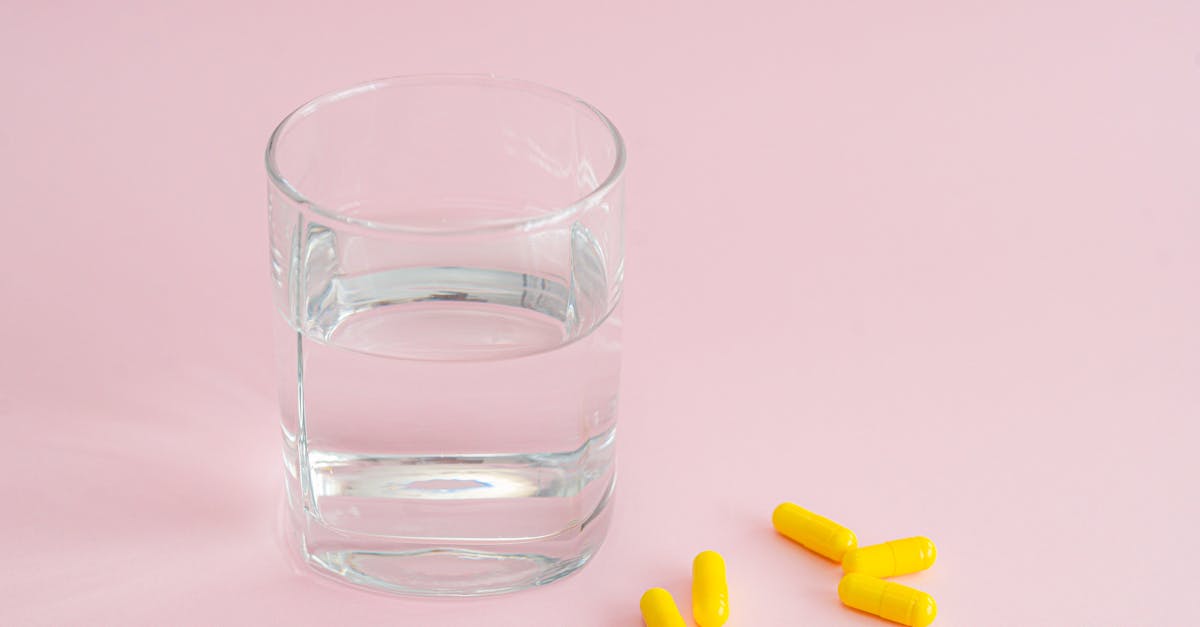 ดื่มน้ำวันละ 8 แก้ว: ความจริงที่แพทย์อยากให้คุณรู้