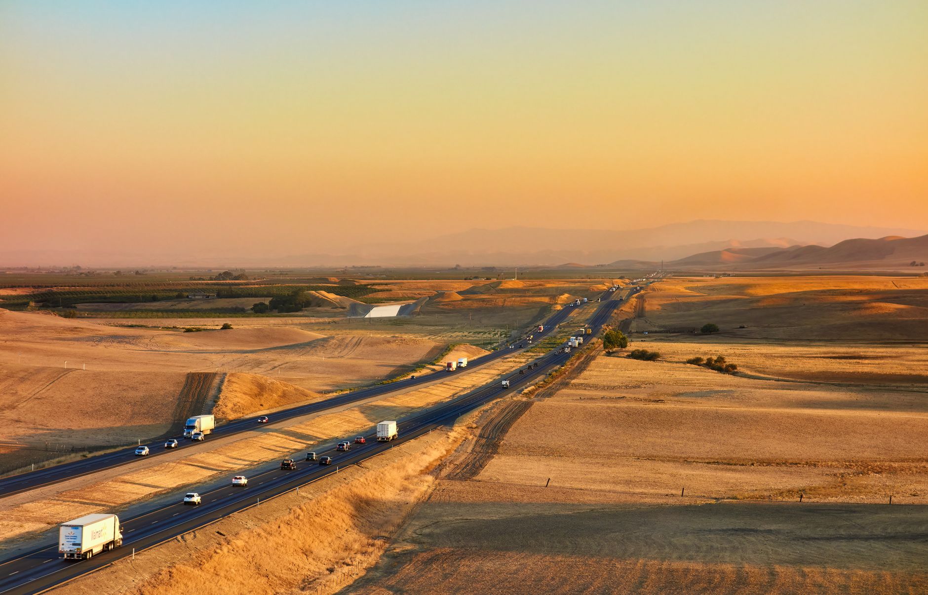 Where Are Californians Moving in 2026? The Cities Getting the Most New Arrivals