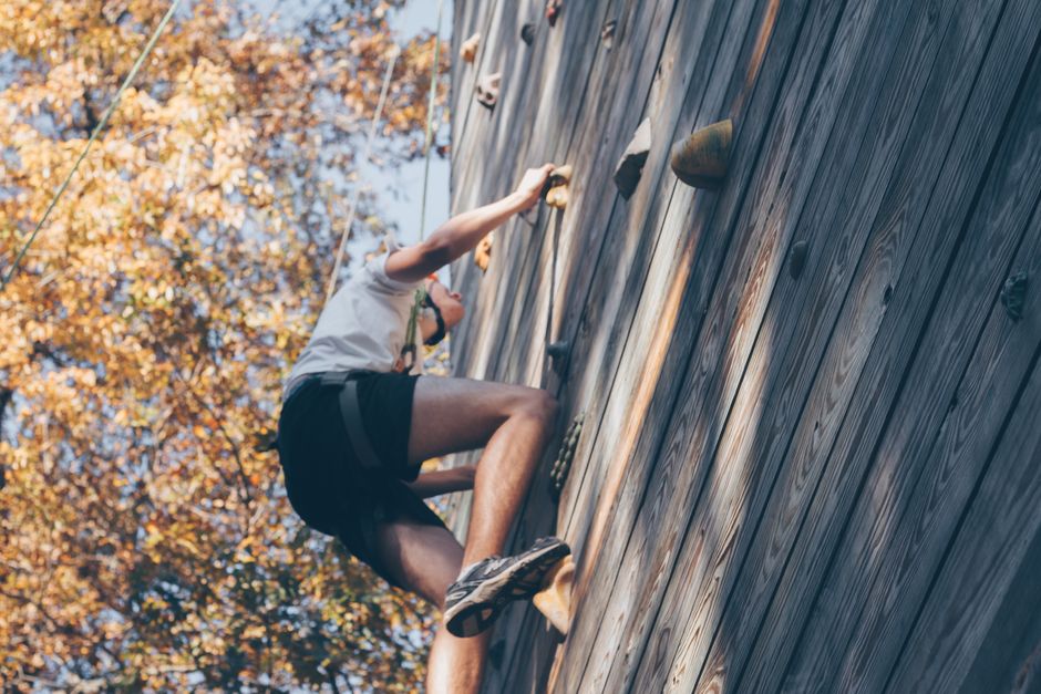 Portable Climbing Wall (16ft)