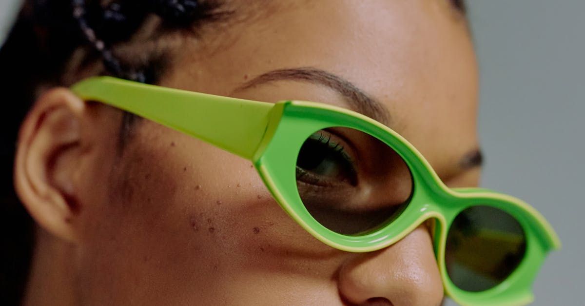 5 Must-Know Eyewear Trends for Spring–Summer 2025
