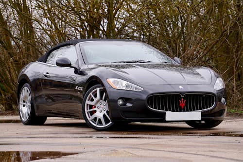 Δωρεάν στοκ φωτογραφιών με Maserati, sedan, ανοιχτό αυτοκίνητο