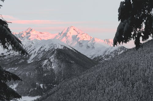 Foto De La Montaña Nevada