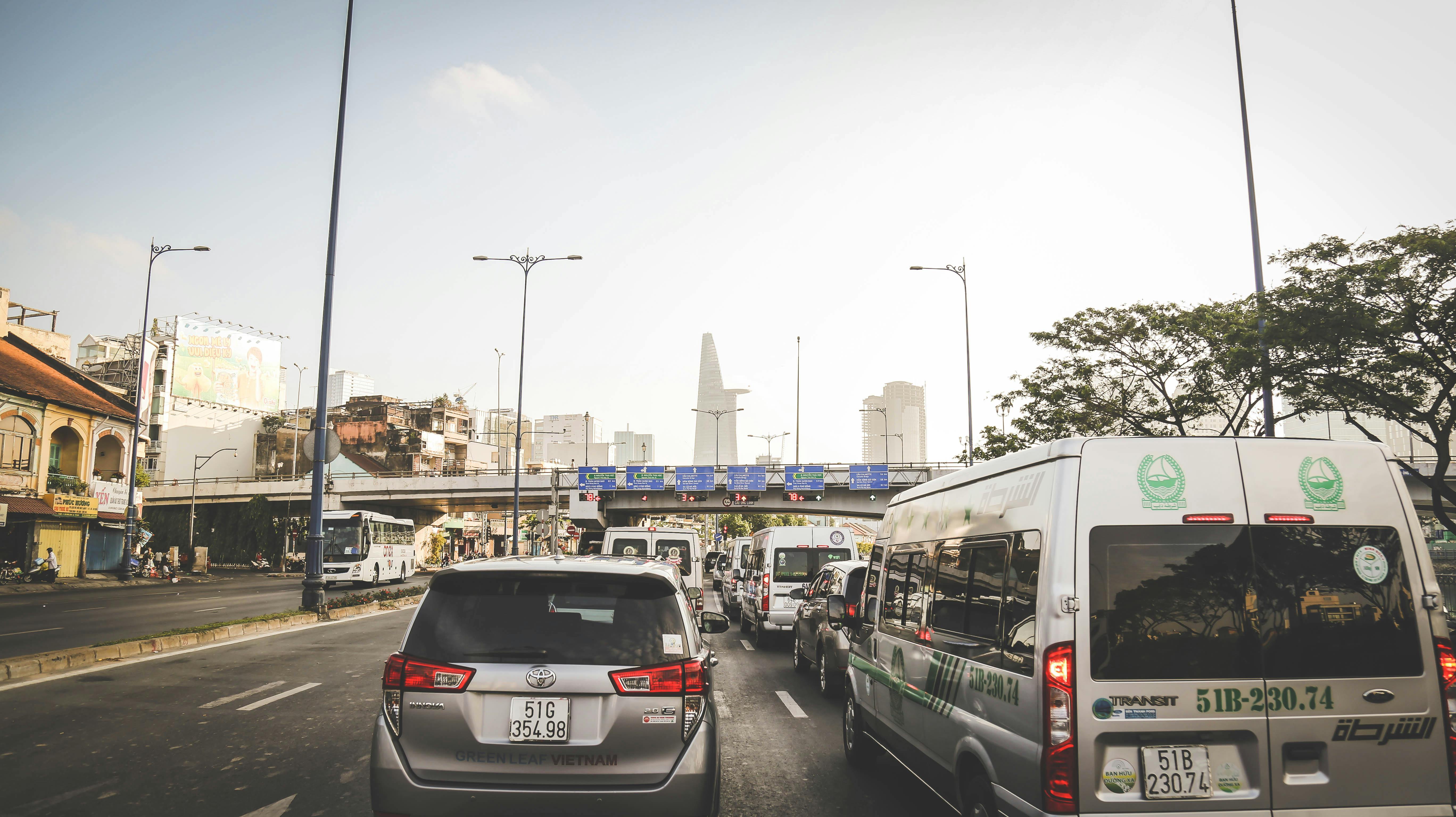 free-stock-photo-of-traffic-light