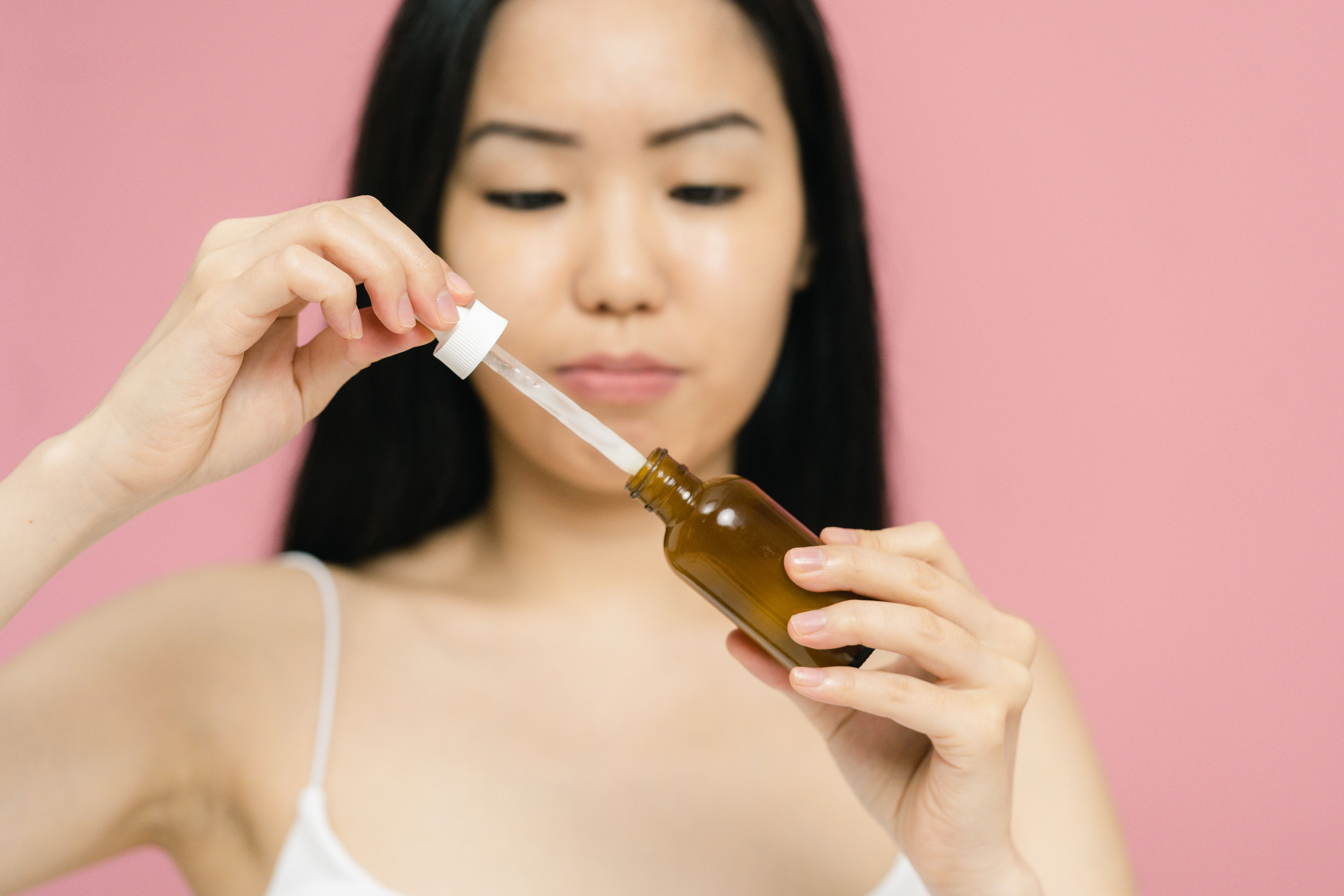 Kỹ Thuật Gội Đầu Và Massage Da Đầu Đúng Cách 2026