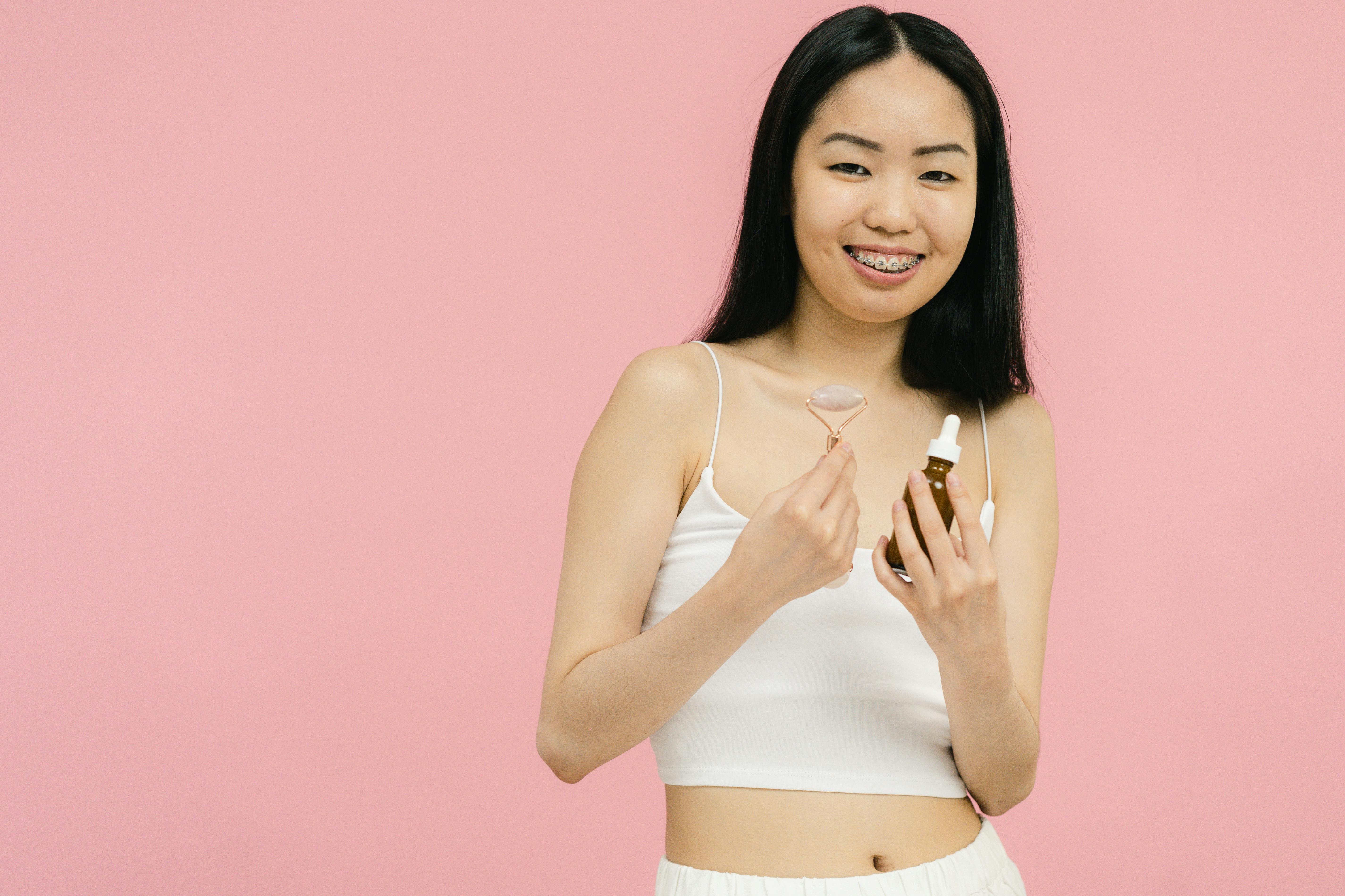 Brain-healthy beauty: What goes on your skin can impact brain health — Photo by SHVETS production on Pexels