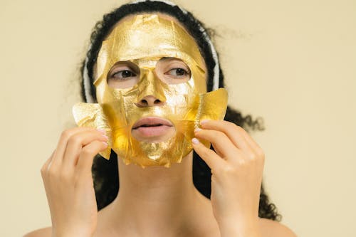 Fotos de stock gratuitas de aplicando, belleza, cuidado de la piel