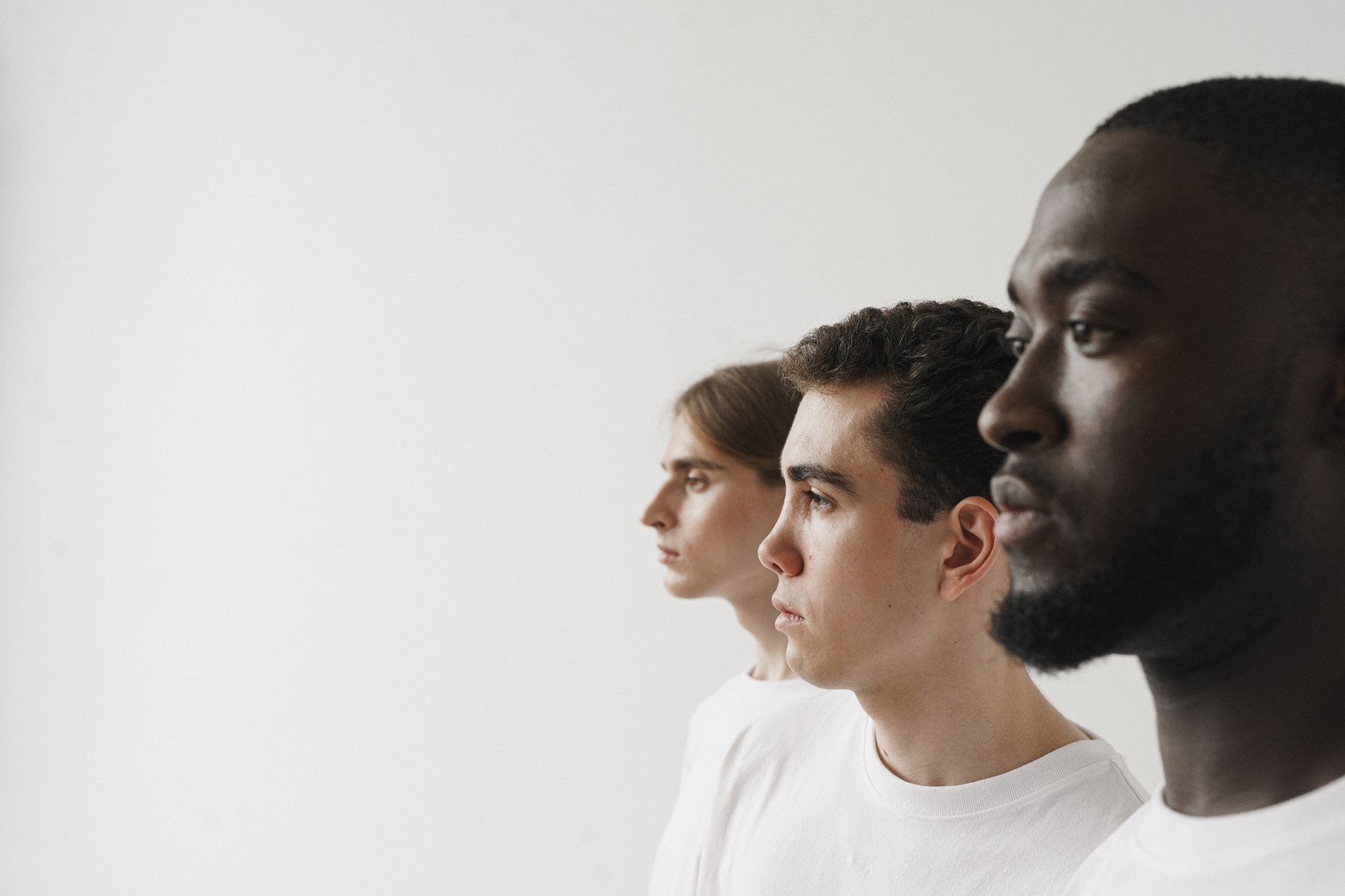 Diferença racial? É só ver a cor da camisola