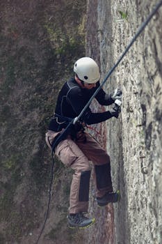 Free stock photo of sport, rappelling, mountain climbing, mountain climber