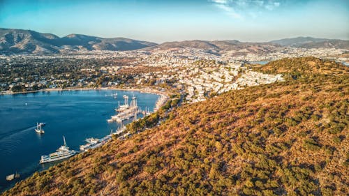 Fotos de stock gratuitas de bahía, cielo azul, cuerpo de agua